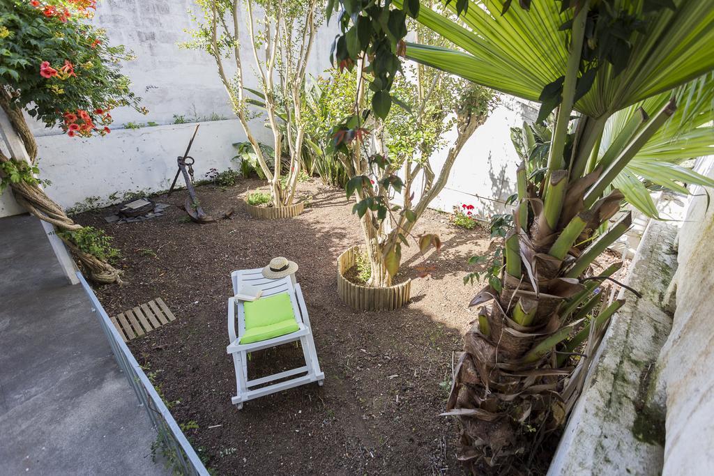 Family House Garden Villa Ponta Delgada  Phòng bức ảnh