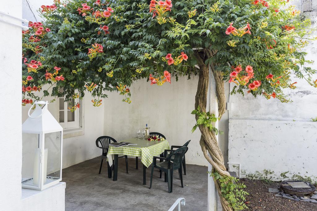 Family House Garden Villa Ponta Delgada  Phòng bức ảnh